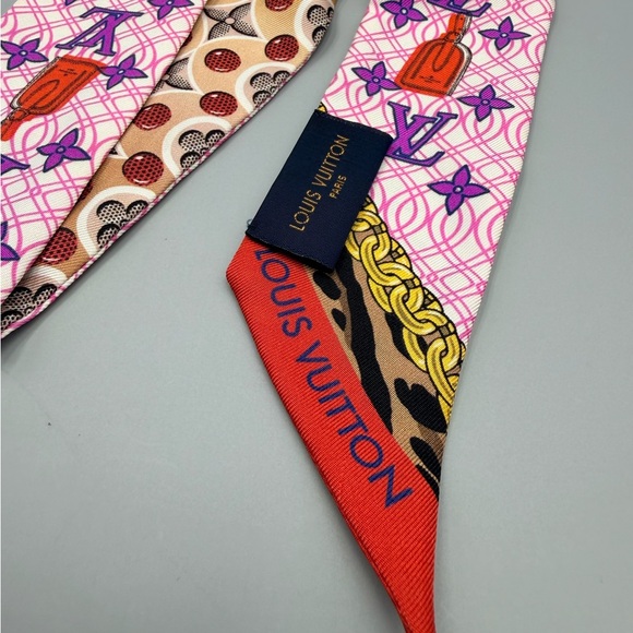 Louis Vuitton Bando BB Bubblegram Silk Multicolor Scarf - Picture 4 of 6